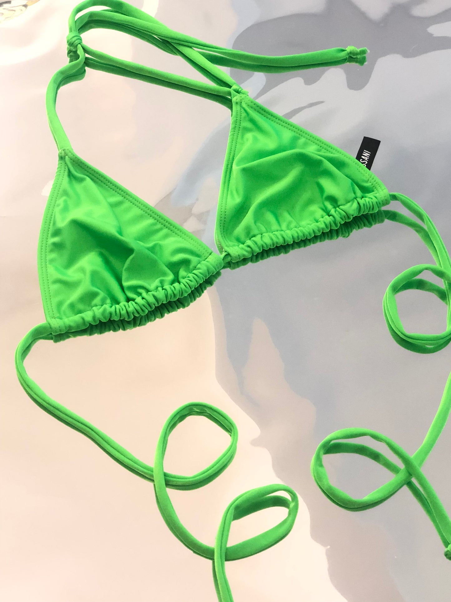 TRIÁNGULO /bikini VERDE FLUO//SALE