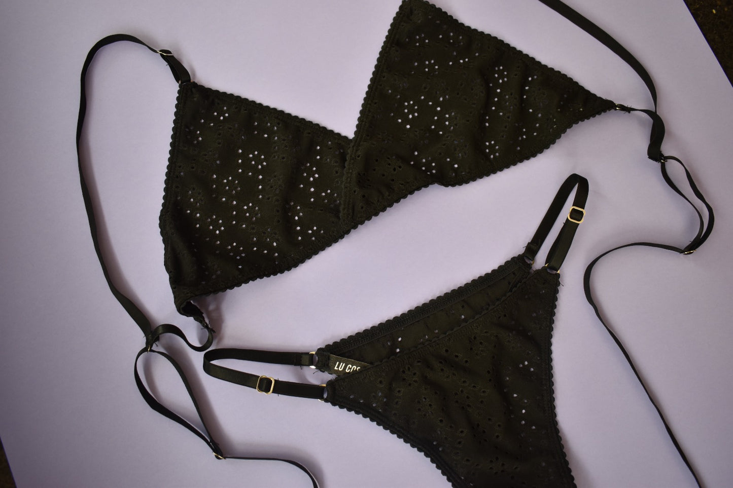 set Broderie/negro