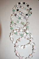 Pulsera malva +piedras naturales
