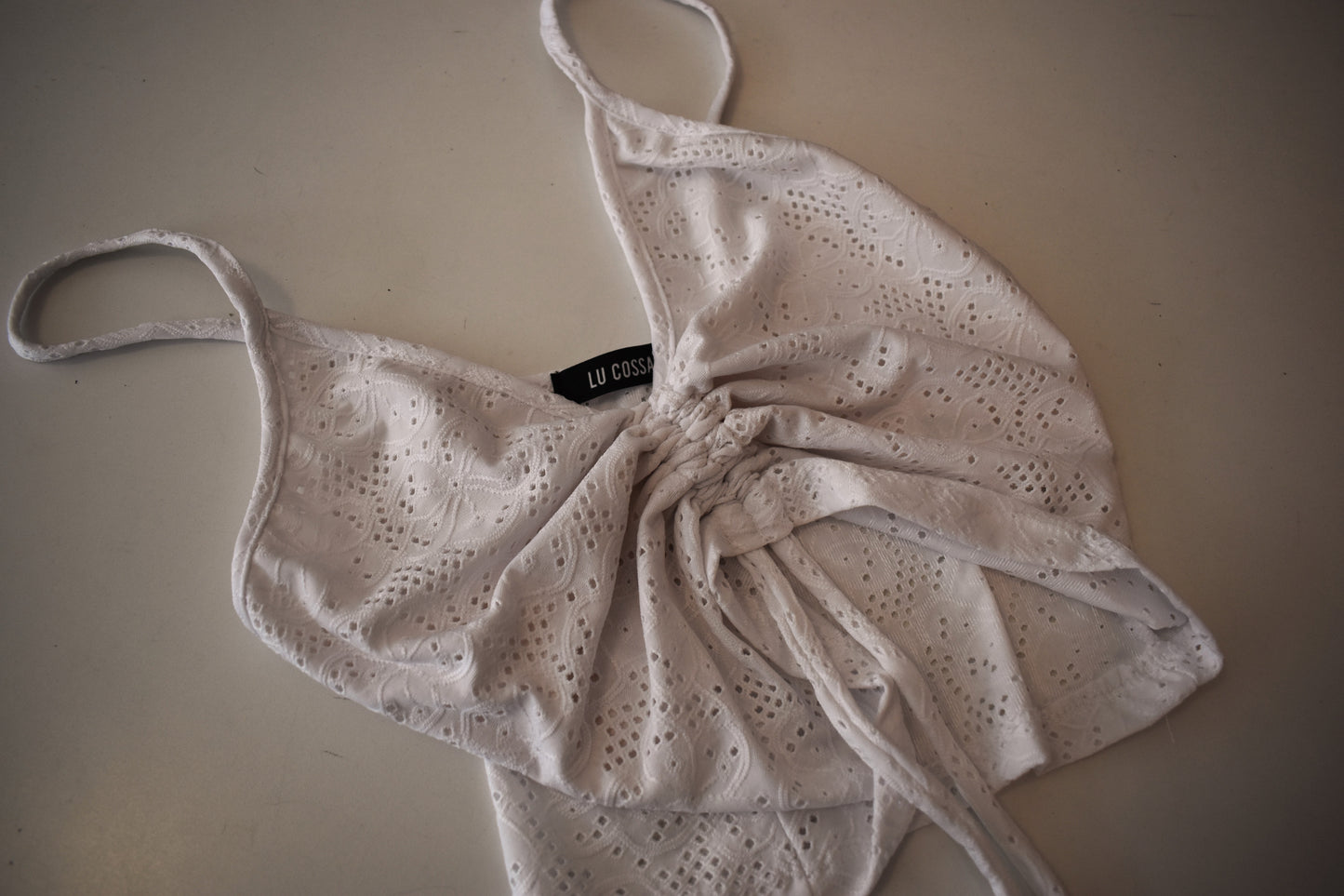 Top Frunce broderie blanco