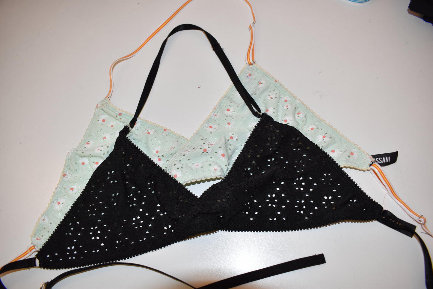 Bralete NINA surtidos!