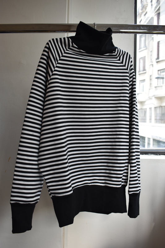 SWEATER RAYA