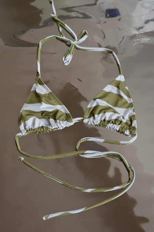 Triángulo -bikini