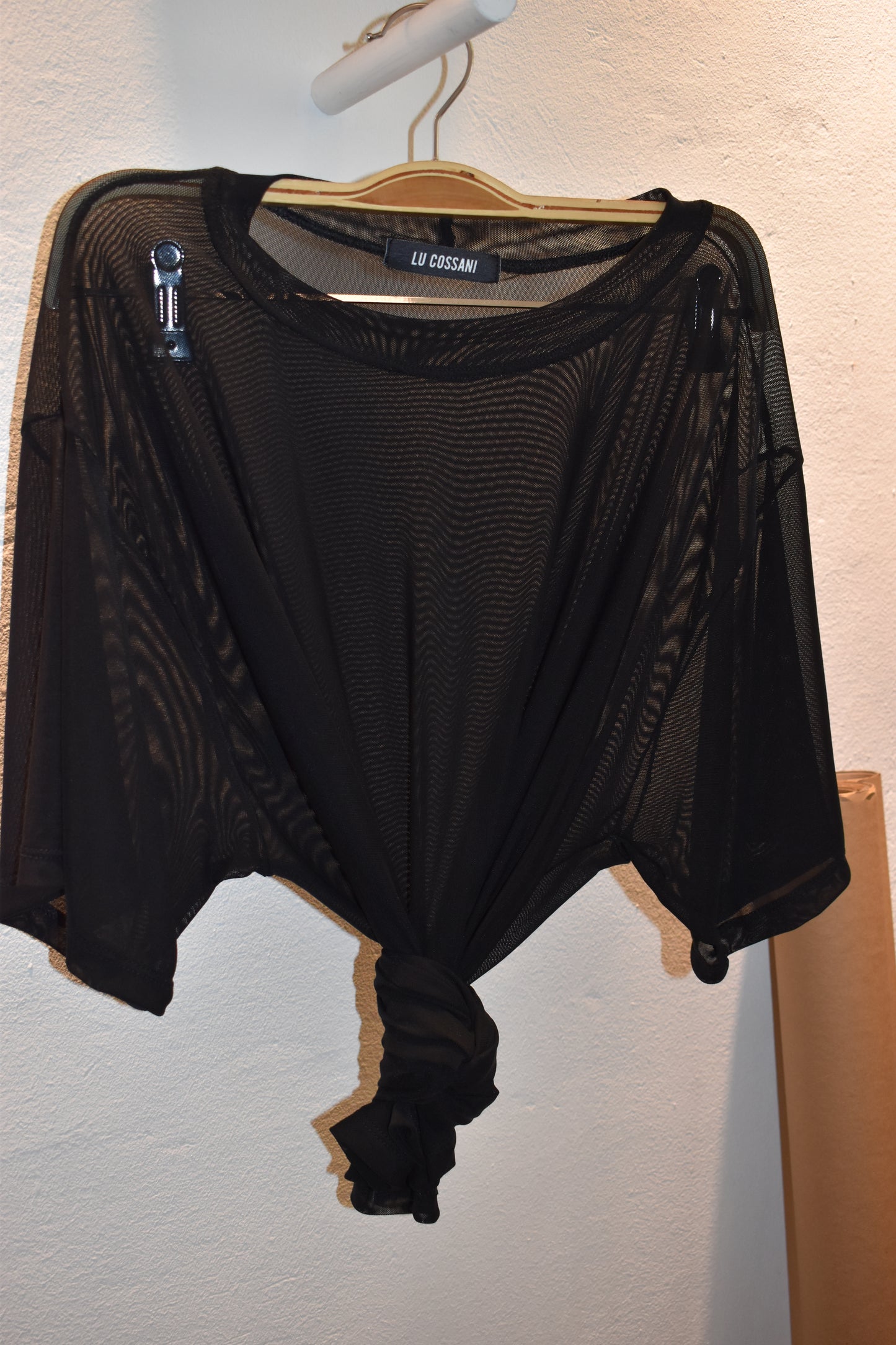 t-shirt Asia tul negro